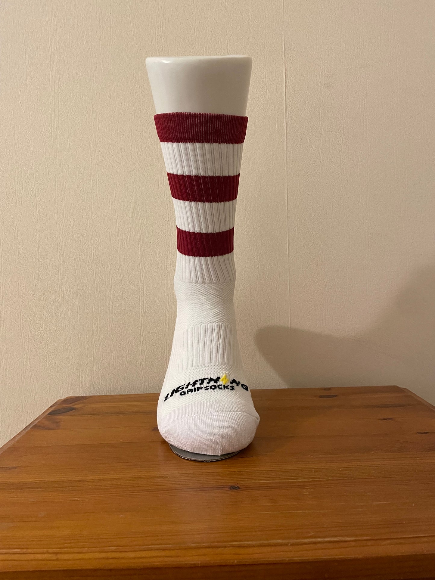 LIGHTNING GRIP SOCK MAROON AND WHITE HOOPS